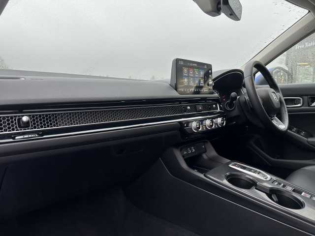 Honda Civic Hybrid 2.0 eHEV Advance 5dr CVT 