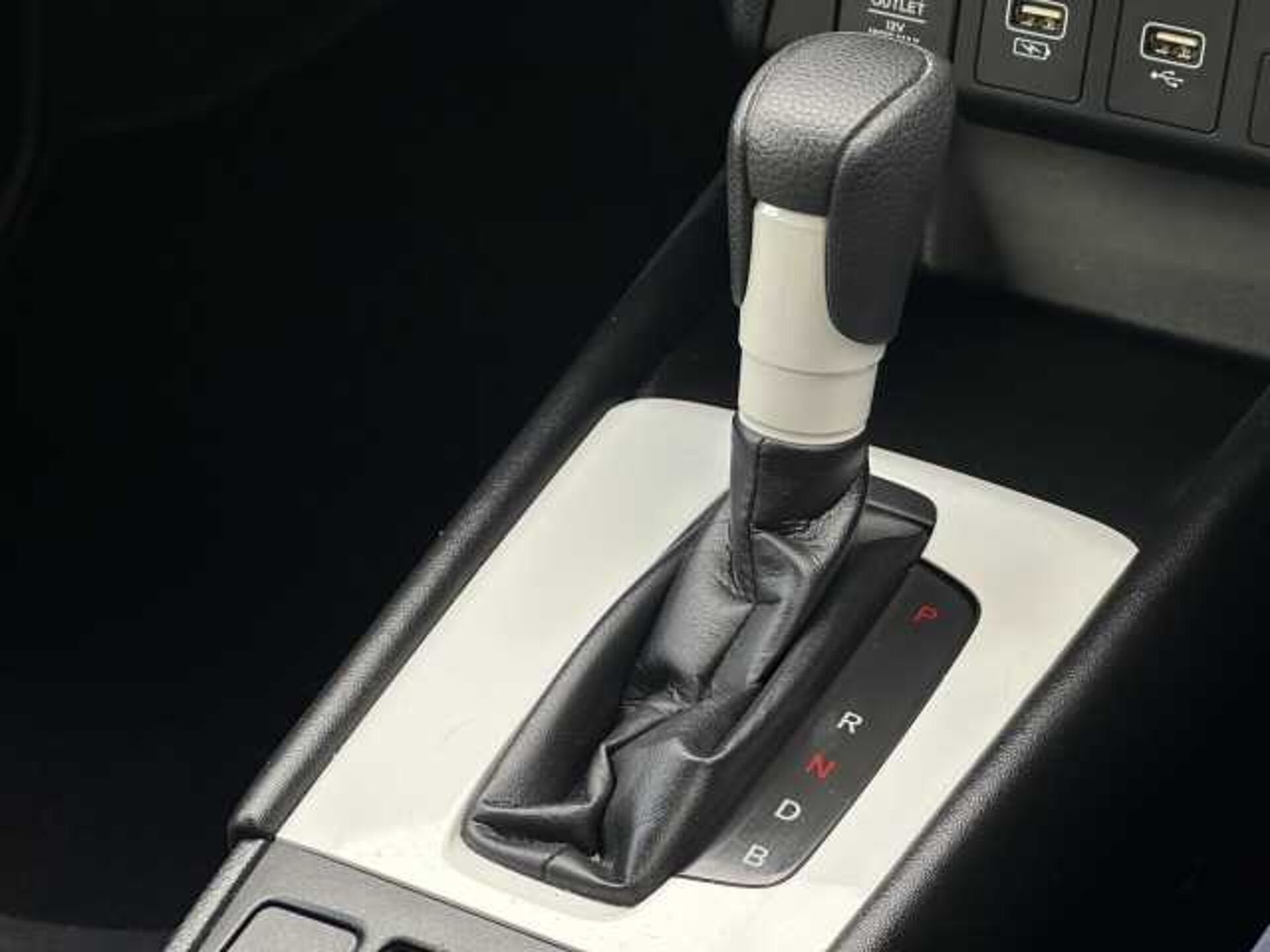 Honda Jazz Hybrid 1.5 i-MMD Hybrid SR 5dr eCVT 