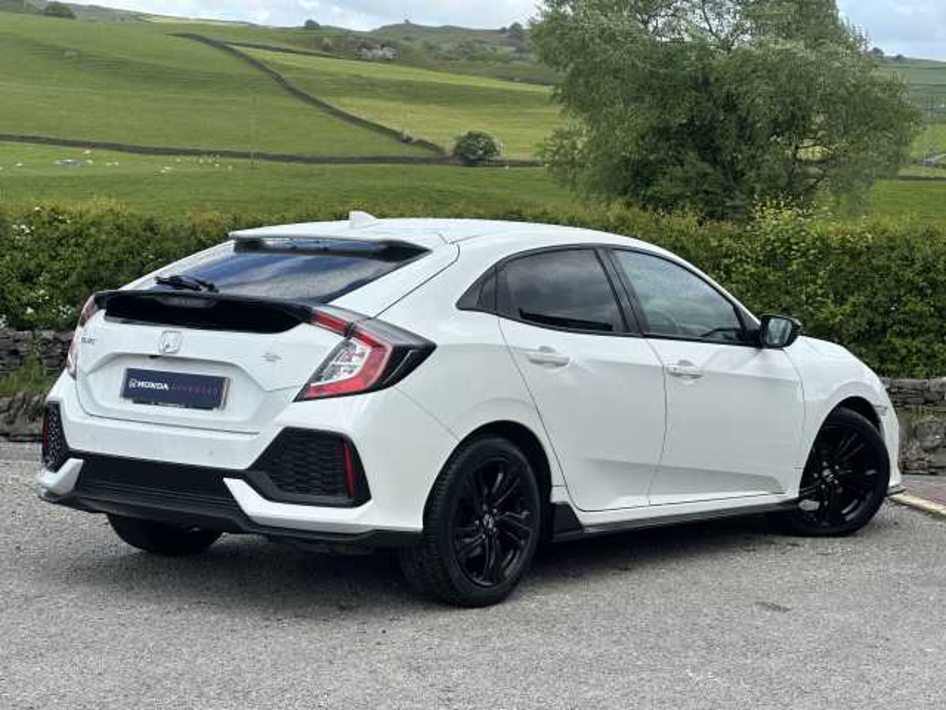 Honda Civic 1.0 VTEC Turbo 126 Sport Line 5dr CVT 