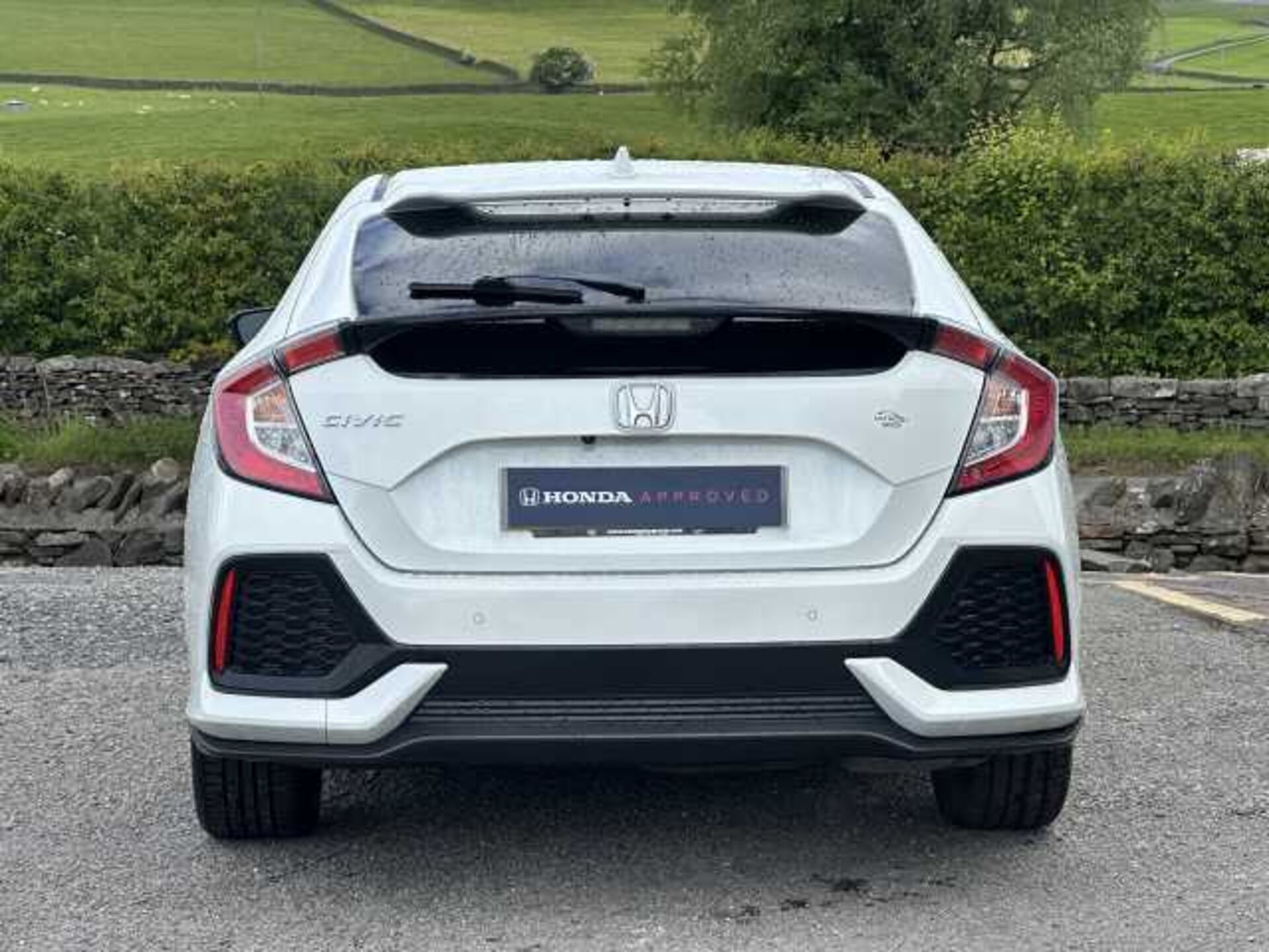 Honda Civic 1.0 VTEC Turbo 126 Sport Line 5dr CVT 