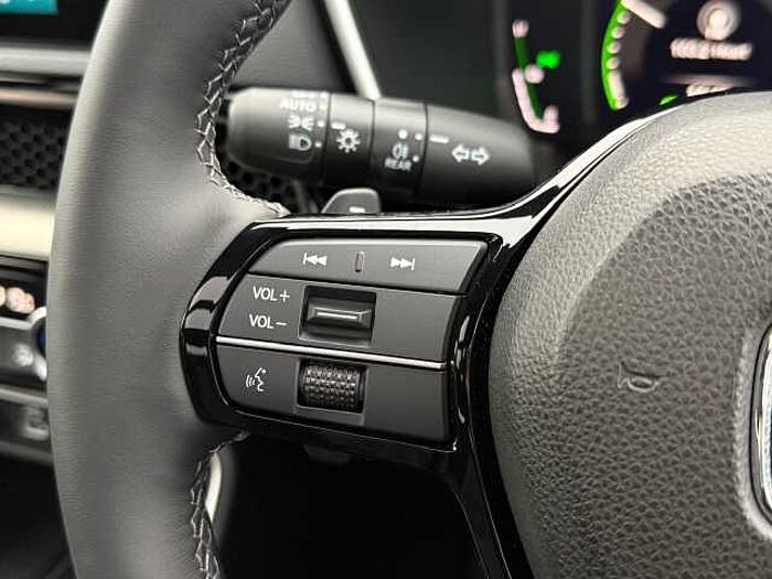 Honda CR-V Hybrid 2.0 i-MMD (184ps) Advance Tech e:PHEV eCVT 
