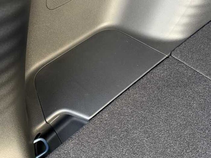 Honda ZR-V e:HEV 2.0 i-MMD (184ps) Elegance Hybrid eCVT 