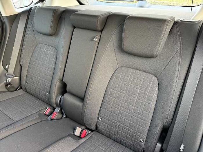 Honda ZR-V e:HEV 2.0 i-MMD (184ps) Elegance Hybrid eCVT 