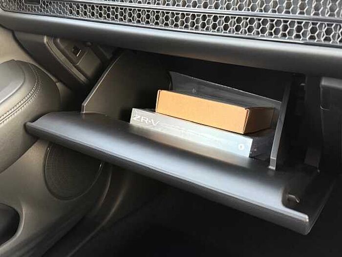 Honda ZR-V e:HEV 2.0 i-MMD (184ps) Elegance Hybrid eCVT 