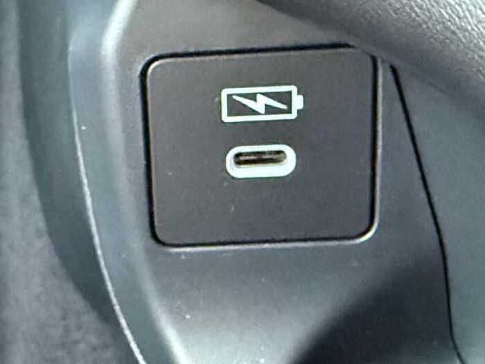 Honda ZR-V e:HEV 2.0 i-MMD (184ps) Elegance Hybrid eCVT 