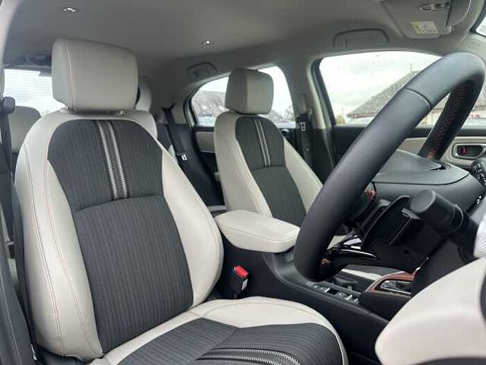 Honda HR-V Hybrid 1.5 eHEV Advance Style 5dr CVT 