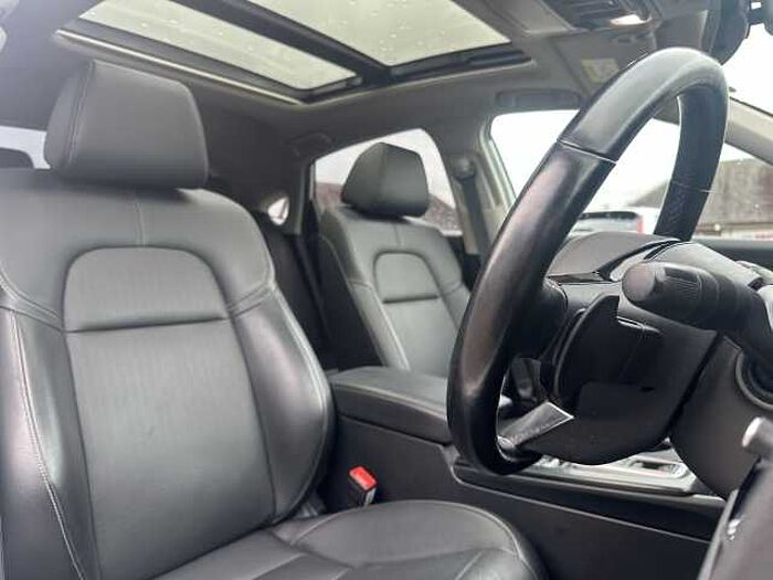 Honda Civic Hybrid 2.0 eHEV Advance 5dr CVT 