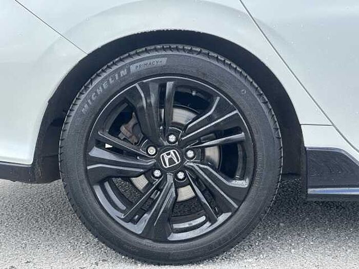 Honda Civic 1.0 VTEC Turbo 126 Sport Line 5dr CVT 