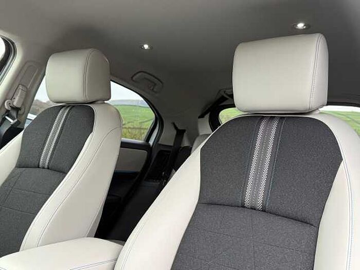 Honda HR-V Hybrid 1.5 eHEV Advance Style 5dr CVT 