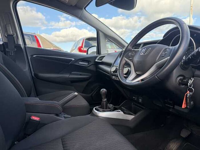 Honda Jazz 1.5 i-VTEC Sport Navi 5dr 